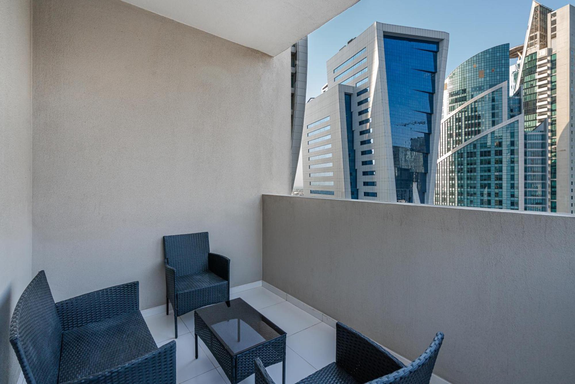 Citihome - 1Br At Merano Tower By Damac دبي المظهر الخارجي الصورة